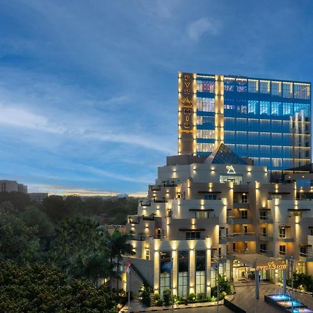 Pyramid Continental Hotel Джуба Екстер'єр фото