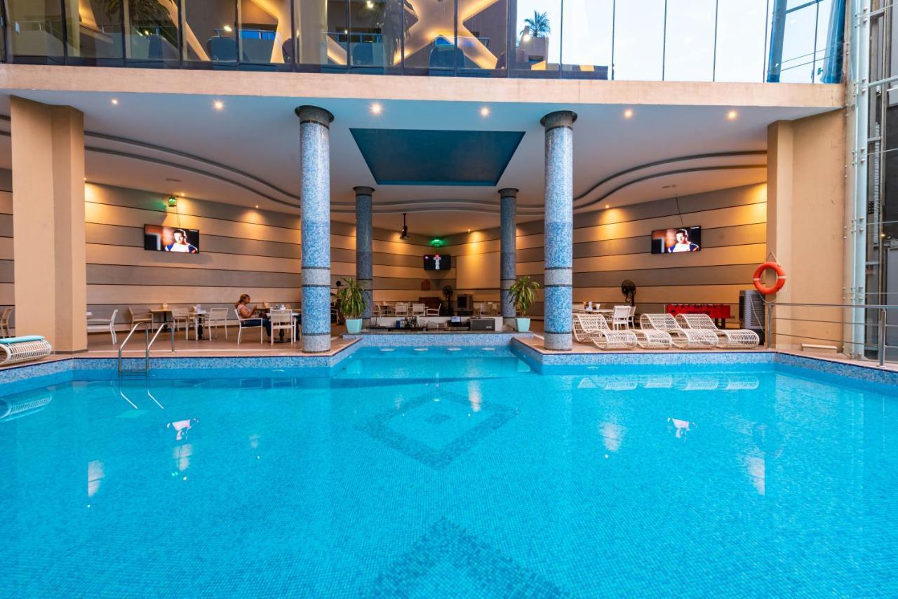Pyramid Continental Hotel Джуба Екстер'єр фото